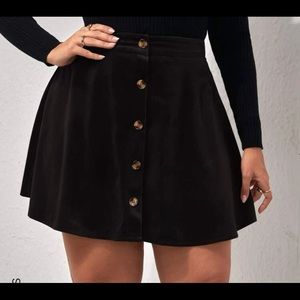 Black velvet Shein skirt. Size 1XL